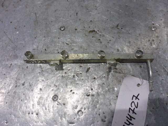 Рейка топливная (рампа)