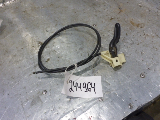 Трос открывания капота