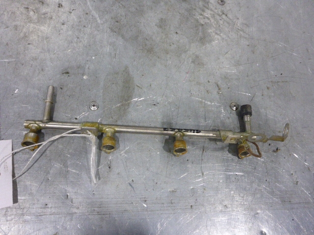 Рейка топливная (рампа)