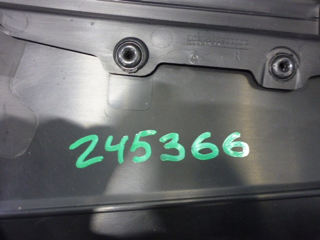 Обшивка двери задней правой