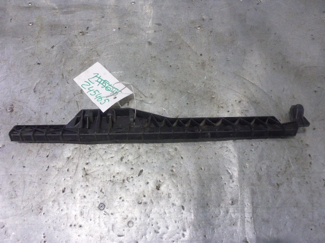 Направляющая стекла двери