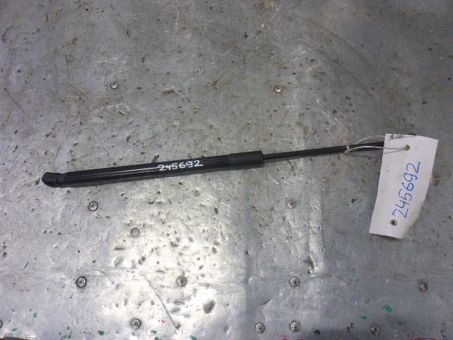 Амортизатор двери багажника