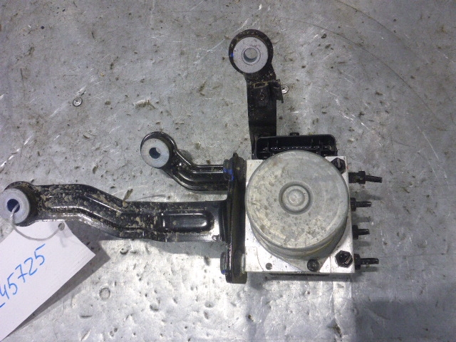 Блок ABS (насос)