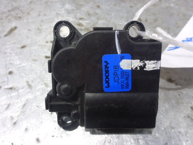 Моторчик заслонки печки