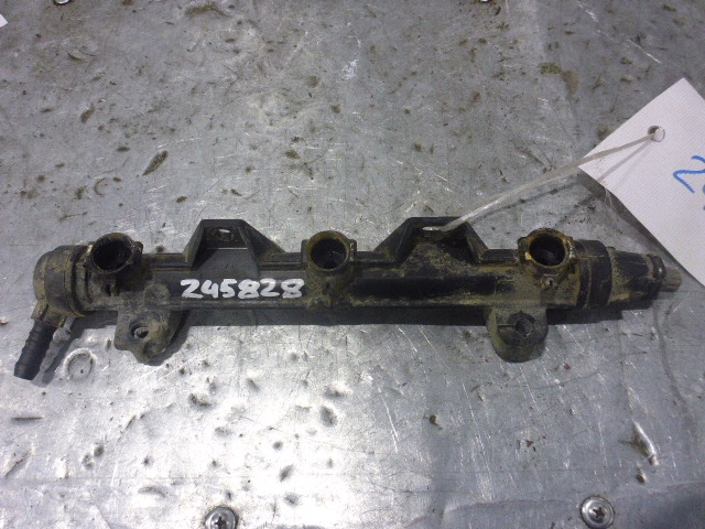 Рейка топливная (рампа)