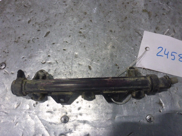 Рейка топливная (рампа)