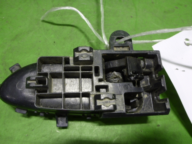 Ручка двери передней внутренняя правая