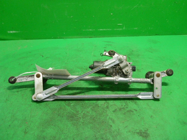 Трапеция стеклоочистителей