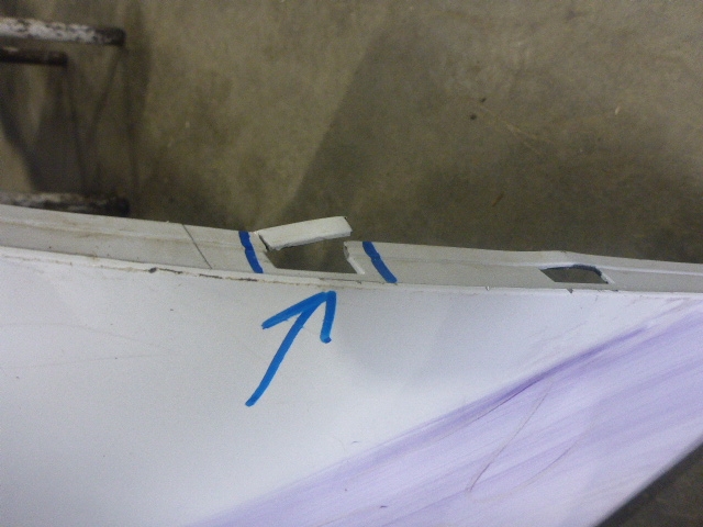 Бампер задний