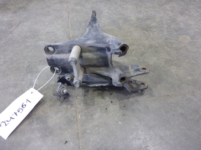 Кронштейн кабины