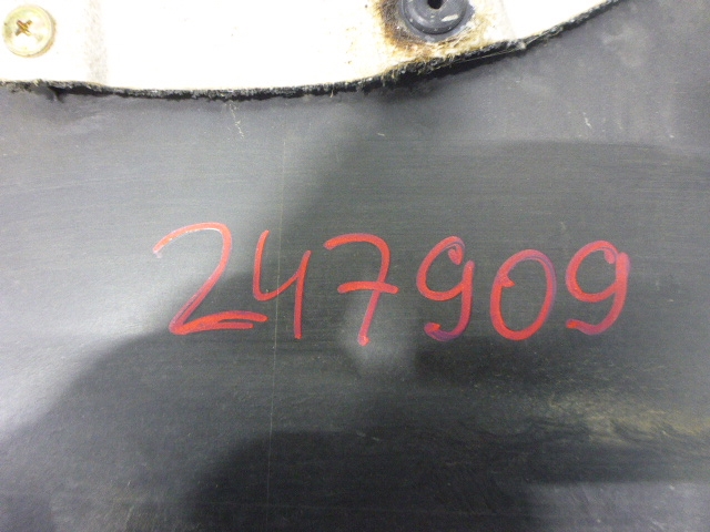 Обшивка двери задней правой