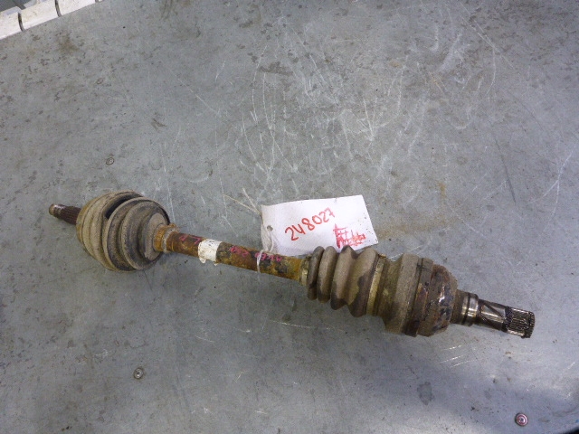 Полуось передняя левая