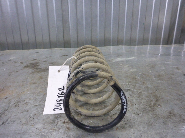 Пружина задняя