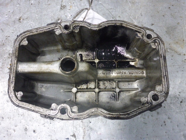 Крышка клапанная ГБЦ