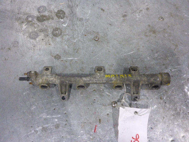 Рейка топливная (рампа)