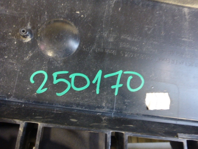 Решетка радиатора