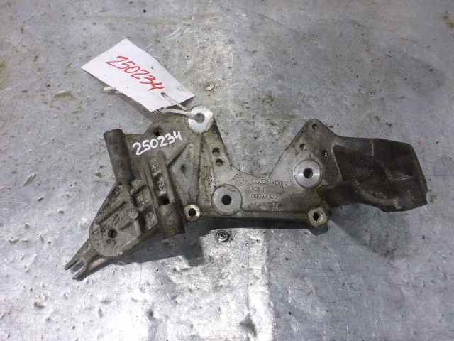 Кронштейн ТНВД