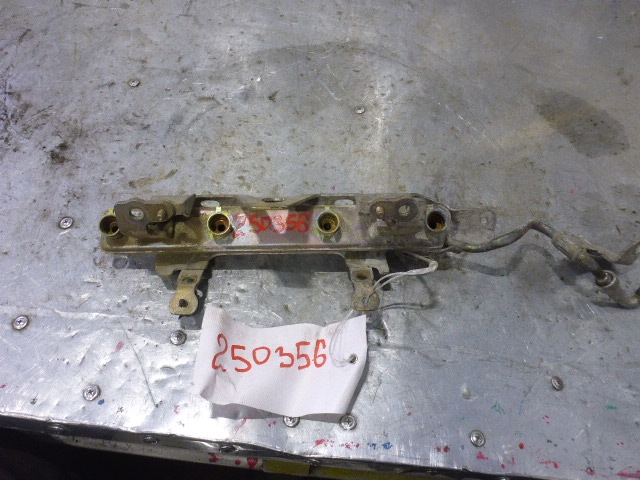 Рейка топливная (рампа)