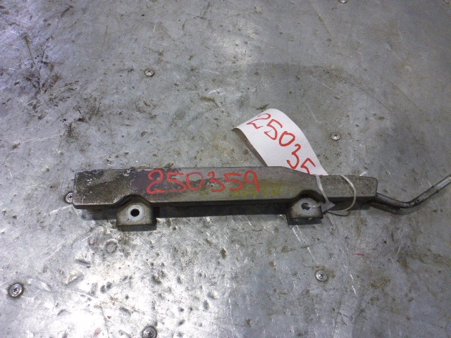 Рейка топливная (рампа)