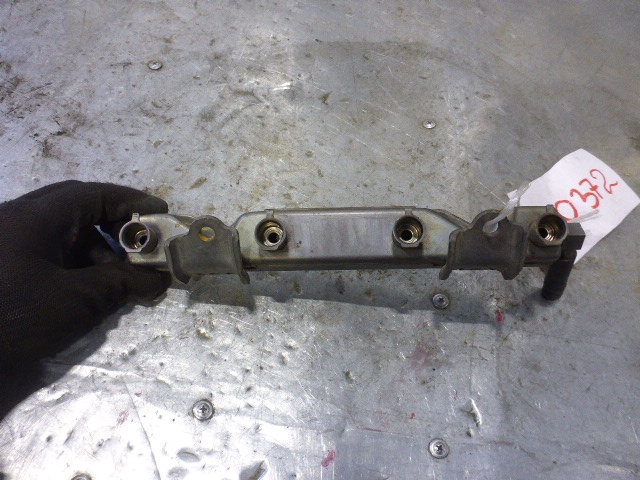 Рейка топливная (рампа)