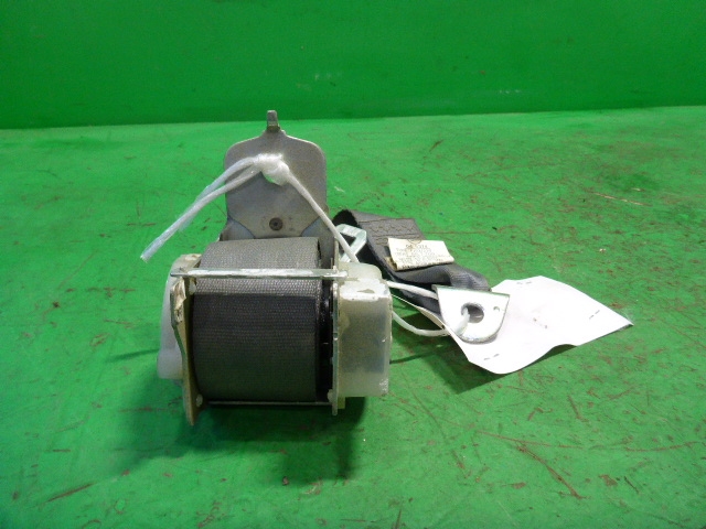 Ремень безопасности