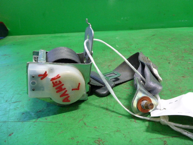 Ремень безопасности