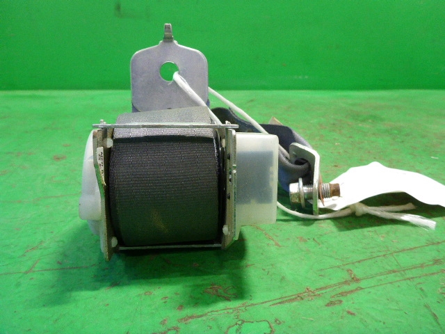 Ремень безопасности