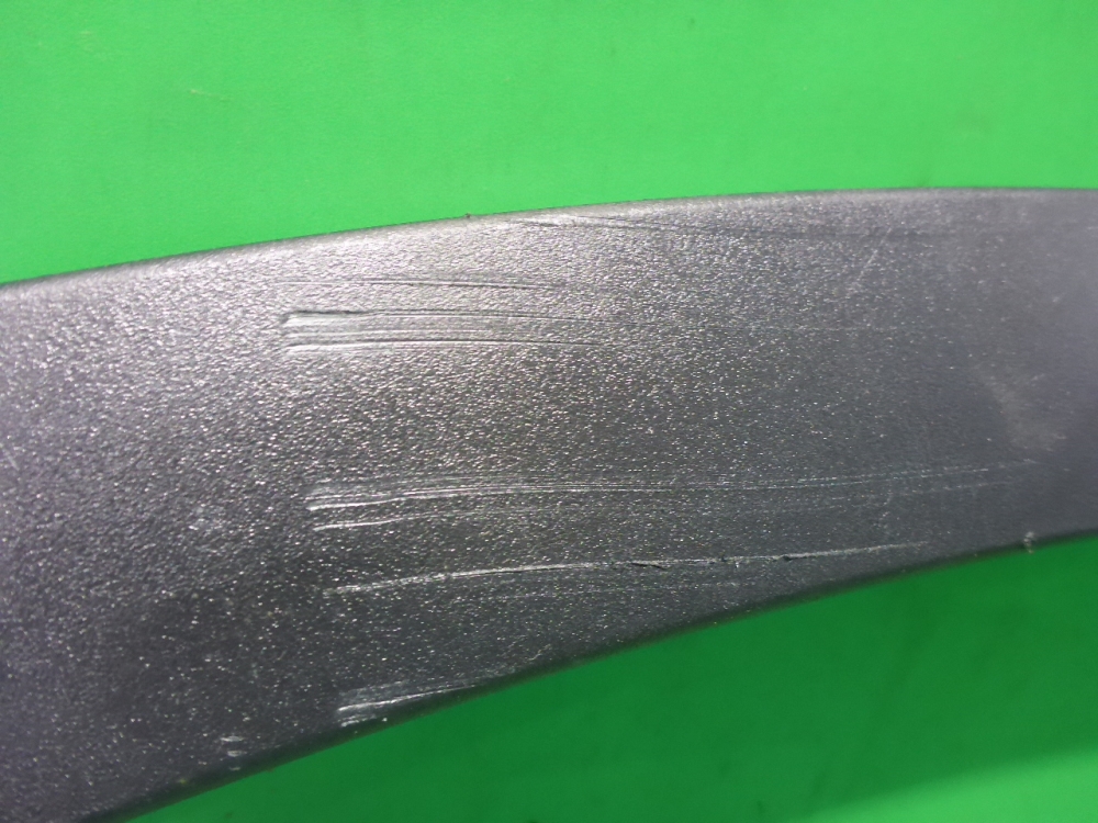 Накладка заднего крыла правого