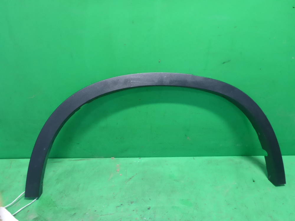 Накладка заднего крыла правого