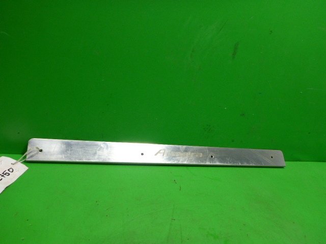 Накладка порога (внутренняя)