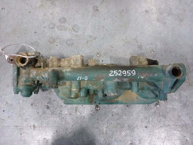 Кронштейн маслянного фильтра