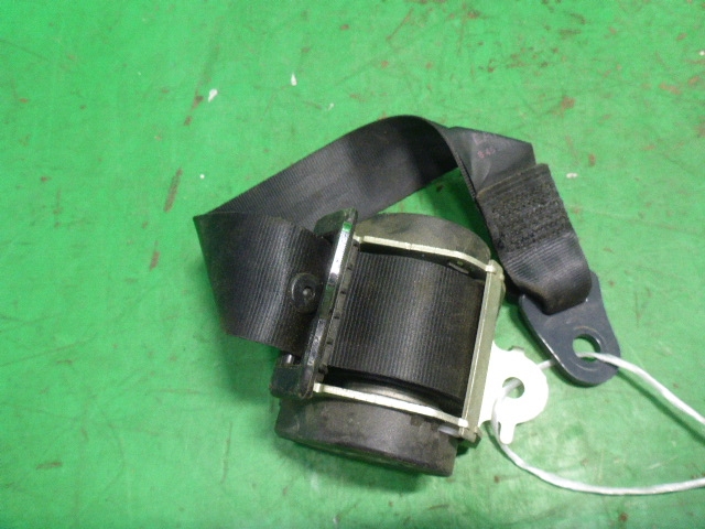 Ремень безопасности