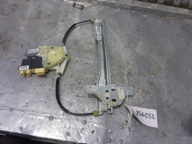 Стеклоподъемник электр. передний левый