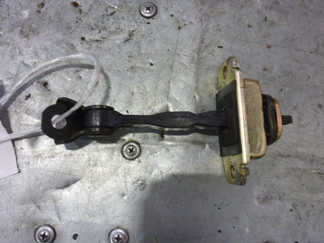 Ограничитель двери