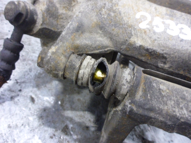 Суппорт передний правый