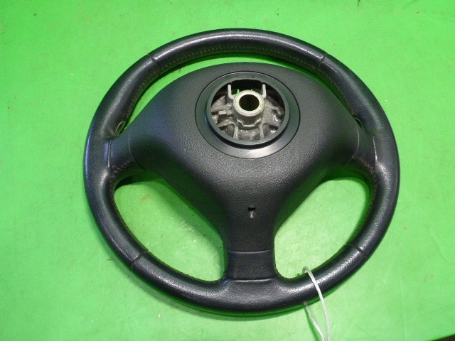 Рулевое колесо (руль)