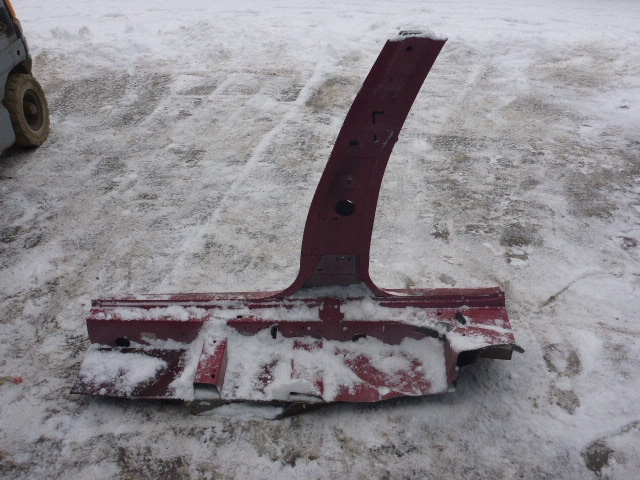 Порог со стойкой правый