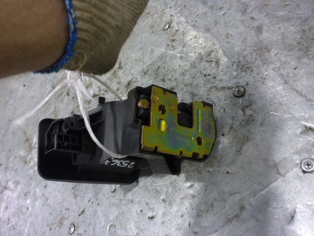 Замок багажника для 407 (6E) 2004-2011