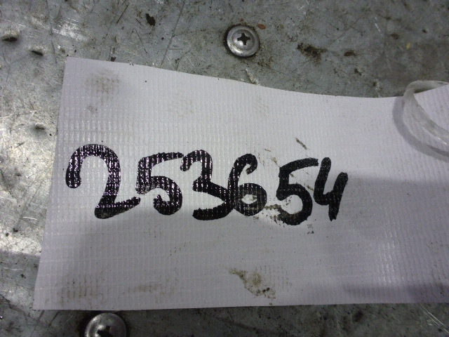 Кронштейн передней балки