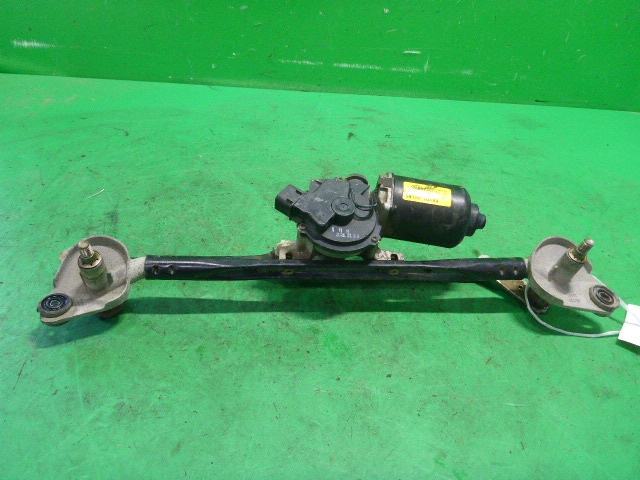 Трапеция стеклоочистителей