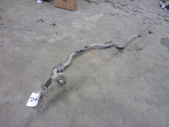 Стабилизатор передний