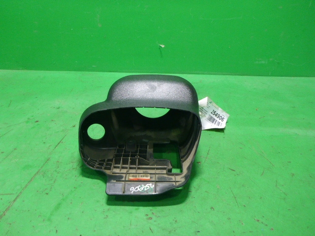 Кожух рулевой колонки