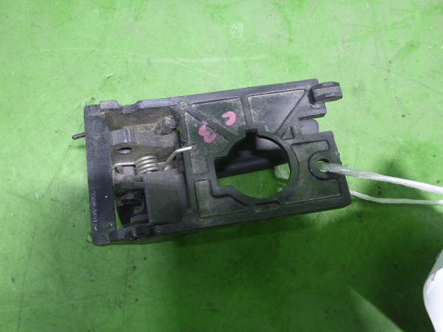 Ручка двери задней внутренняя левая