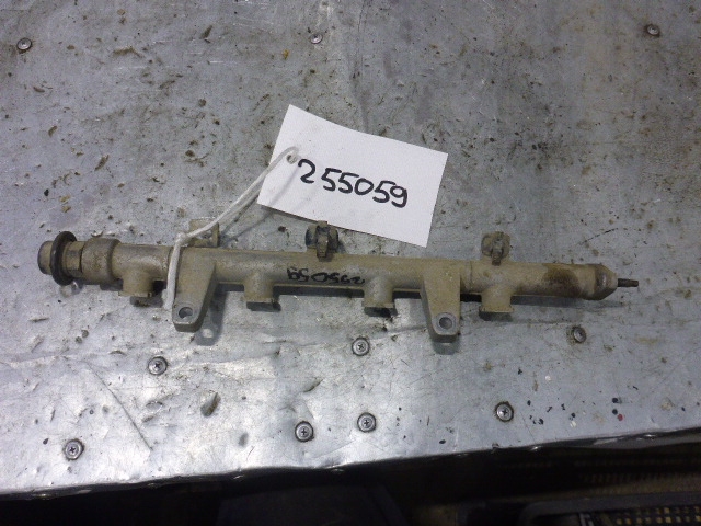 Рейка топливная (рампа)