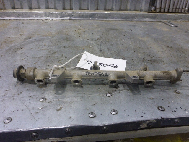 Рейка топливная (рампа)