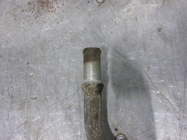 Трубка системы охлаждения