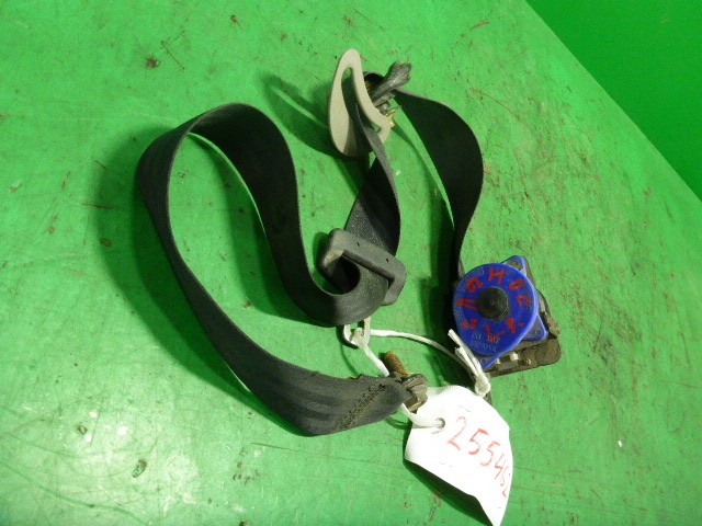 Ремень безопасности