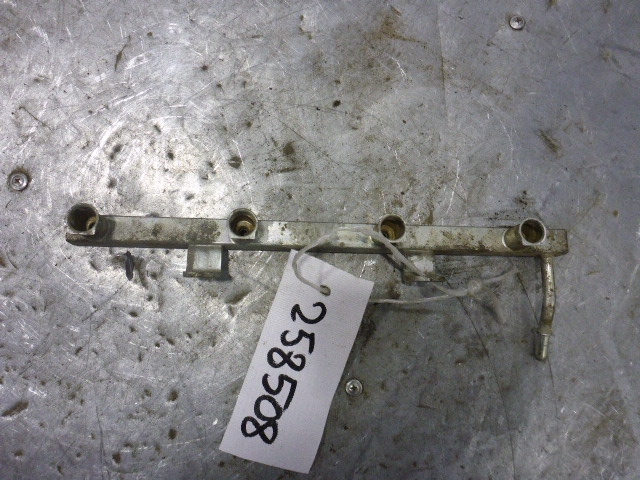 Рейка топливная (рампа)