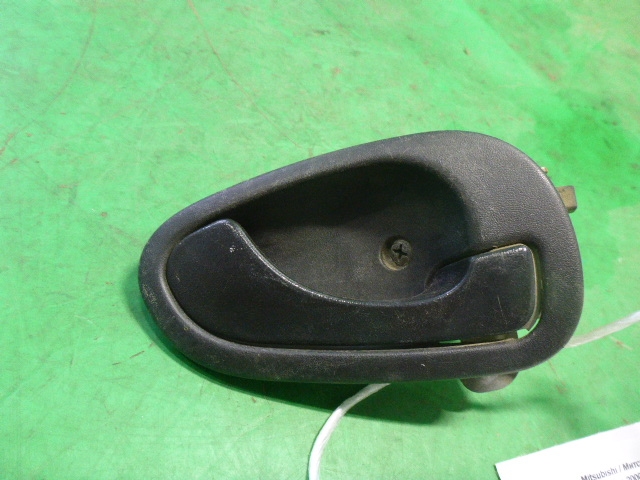 Ручка двери задней внутренняя правая