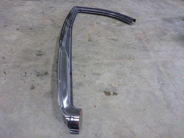 Кузовной элемент